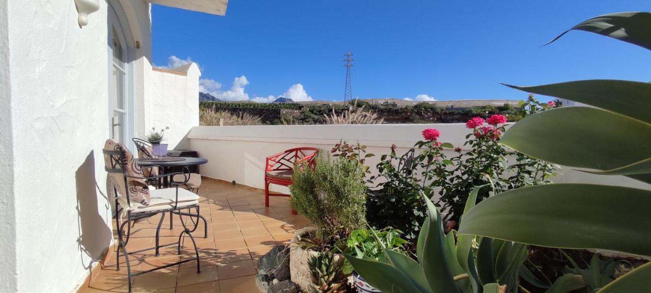 Apartamento Sunny Duplex With Sea View Of The Scenic Gorge Callao Salvaje Exterior foto